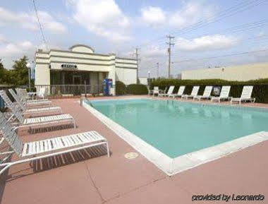 Days By Wyndham Military Circle Hotel 2*